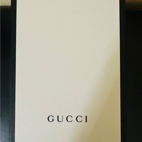 Gucci Pink Shoes - Picture 6 of 6